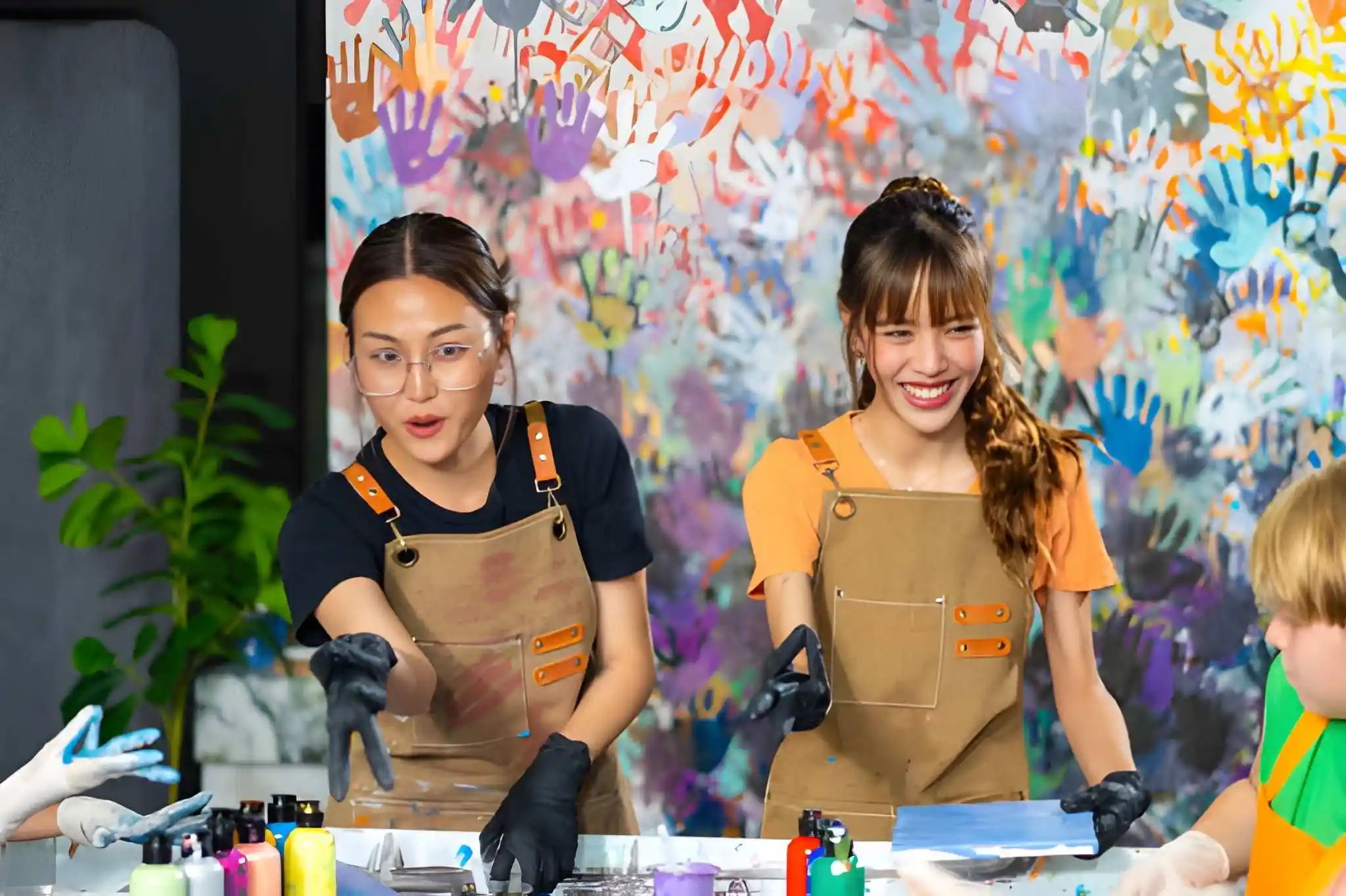Acrylic Pour Workshops